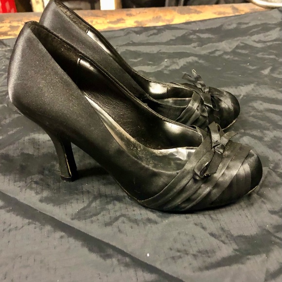 Super cute Pulse pumps - Picture 3 of 3